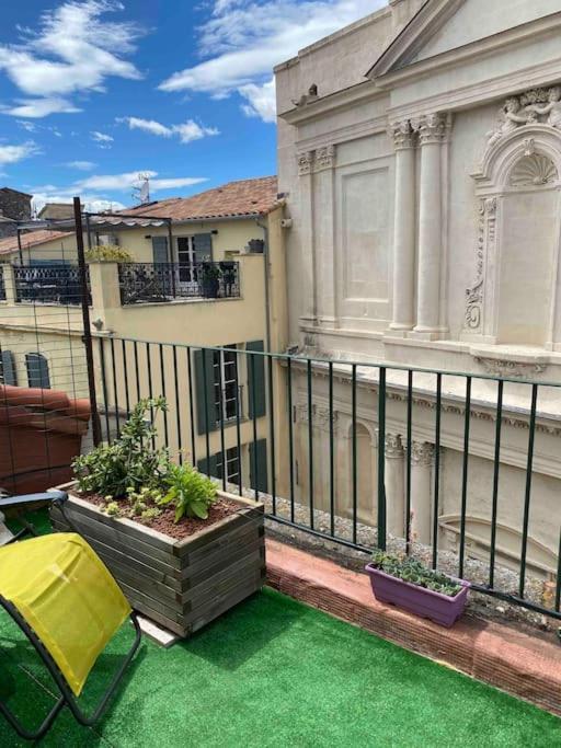 La Terrasse Ensoleillee Arles Camargue Apartment ภายนอก รูปภาพ