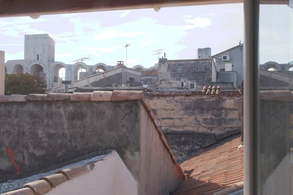 La Terrasse Ensoleillee Arles Camargue Apartment ภายนอก รูปภาพ
